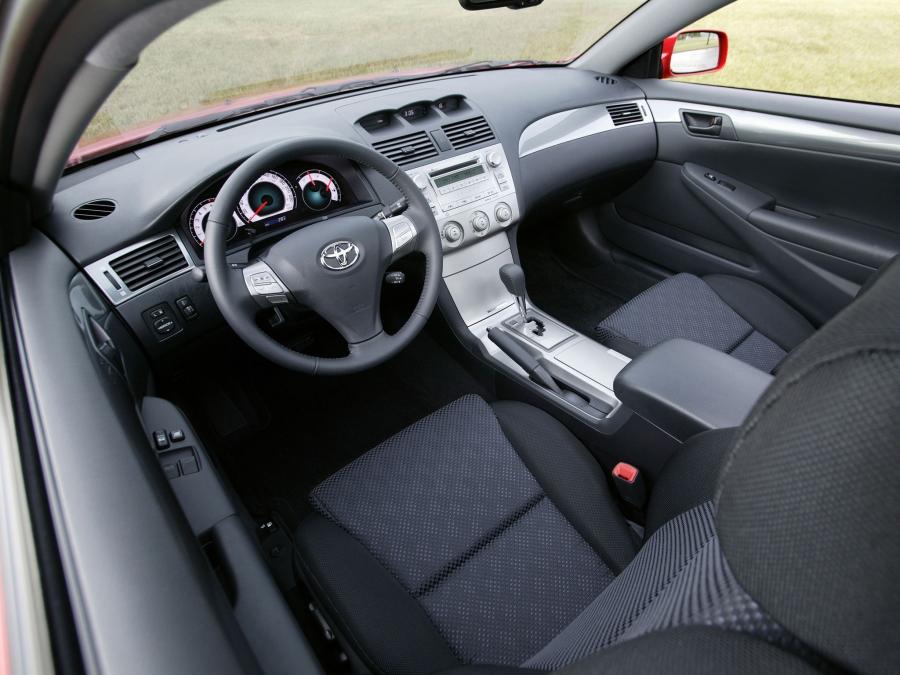  Toyota Camry Solara Sport Coupe 2006 года  (фото 5 из 7)
